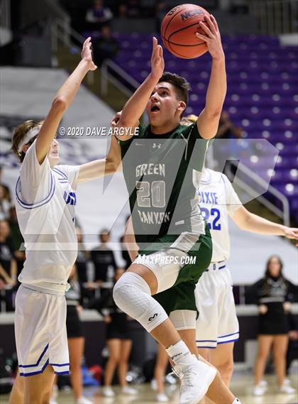 Thumbnail 1 in Green Canyon vs. Dixie (UHSAA 4A Quarterfinal) photogallery.