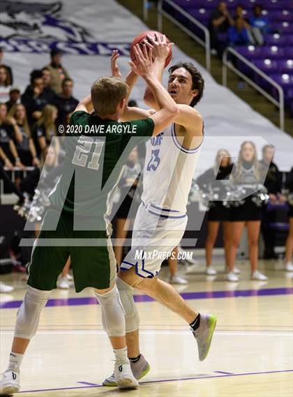 Thumbnail 3 in Green Canyon vs. Dixie (UHSAA 4A Quarterfinal) photogallery.