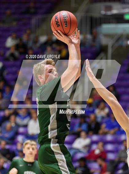 Thumbnail 3 in Green Canyon vs. Dixie (UHSAA 4A Quarterfinal) photogallery.