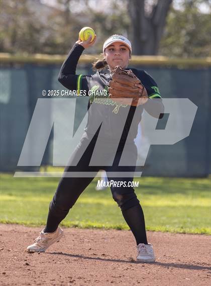 Thumbnail 3 in Tracy vs. Ceres (Bill Evans Memorial) photogallery.