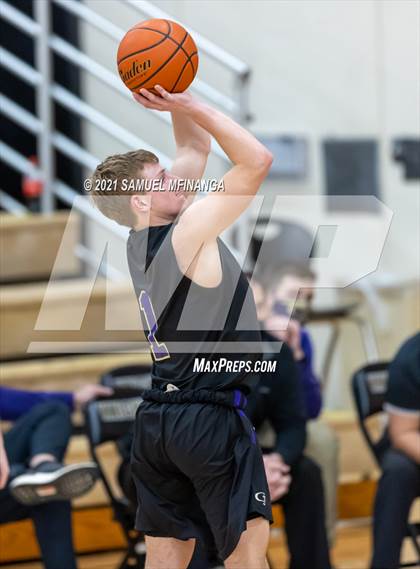 Thumbnail 2 in Grand Island @ Lincoln Southeast photogallery.