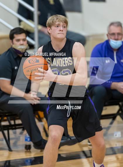 Thumbnail 3 in Grand Island @ Lincoln Southeast photogallery.