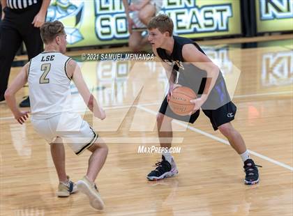 Thumbnail 1 in Grand Island @ Lincoln Southeast photogallery.