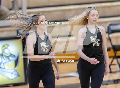 Thumbnail 3 in Grand Island @ Lincoln Southeast photogallery.