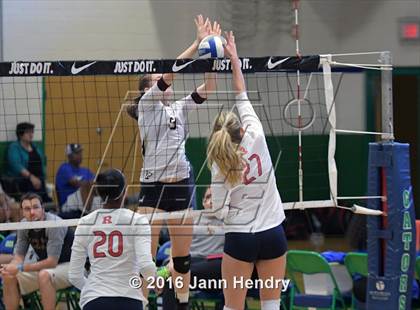Thumbnail 3 in Redondo Union vs. Lone Peak (Durango Fall Classic) photogallery.