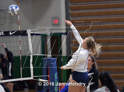 Thumbnail 2 in Redondo Union vs. Lone Peak (Durango Fall Classic) photogallery.