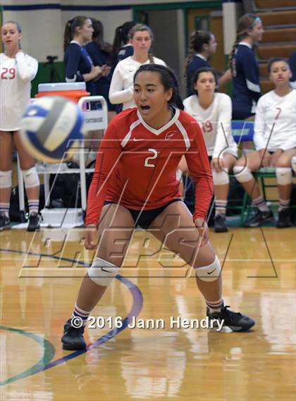 Thumbnail 2 in Redondo Union vs. Lone Peak (Durango Fall Classic) photogallery.