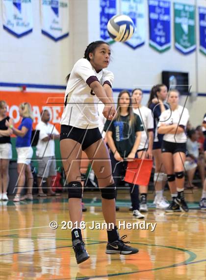 Thumbnail 1 in Redondo Union vs. Lone Peak (Durango Fall Classic) photogallery.