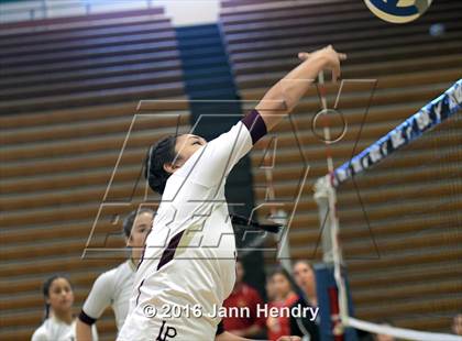Thumbnail 3 in Redondo Union vs. Lone Peak (Durango Fall Classic) photogallery.