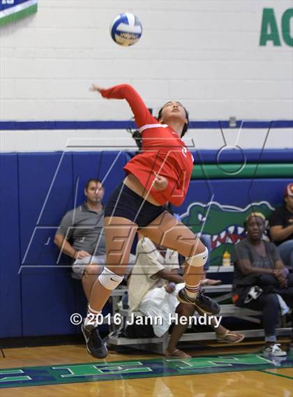 Thumbnail 1 in Redondo Union vs. Lone Peak (Durango Fall Classic) photogallery.