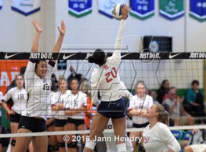 Thumbnail 3 in Redondo Union vs. Lone Peak (Durango Fall Classic) photogallery.