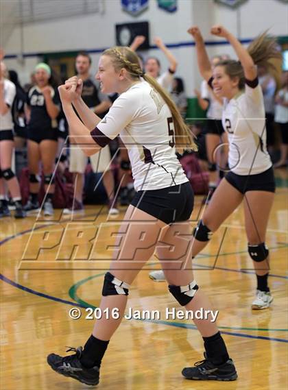 Thumbnail 2 in Redondo Union vs. Lone Peak (Durango Fall Classic) photogallery.