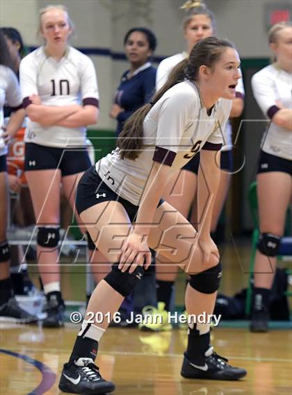 Thumbnail 3 in Redondo Union vs. Lone Peak (Durango Fall Classic) photogallery.