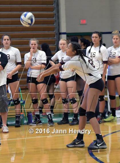 Thumbnail 3 in Redondo Union vs. Lone Peak (Durango Fall Classic) photogallery.
