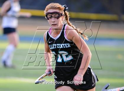 Thumbnail 1 in La Costa Canyon vs. Valley Center (CIF SDS D2 Final) photogallery.