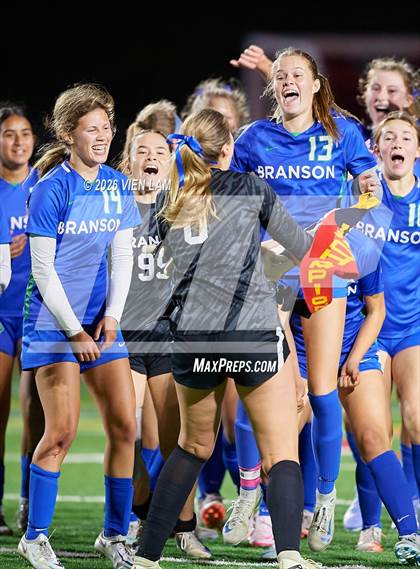 Thumbnail 2 in Redwood vs. Branson (MCAL Final) photogallery.