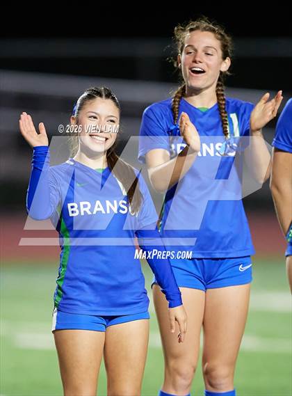 Thumbnail 1 in Redwood vs. Branson (MCAL Final) photogallery.