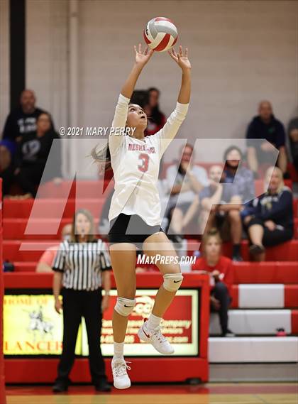 Thumbnail 1 in Lincoln @ Neshannock photogallery.