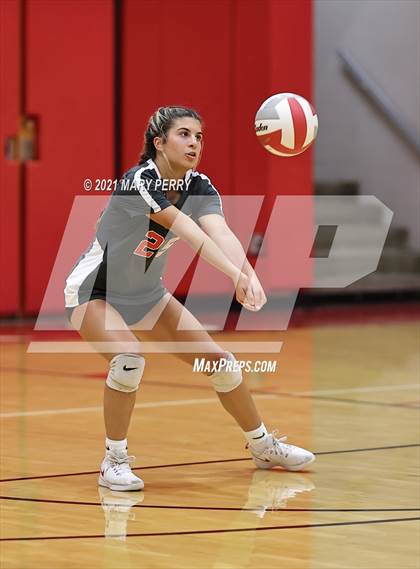 Thumbnail 1 in Lincoln @ Neshannock photogallery.