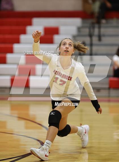 Thumbnail 2 in Lincoln @ Neshannock photogallery.