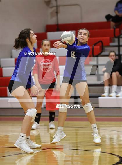 Thumbnail 3 in Lincoln @ Neshannock photogallery.