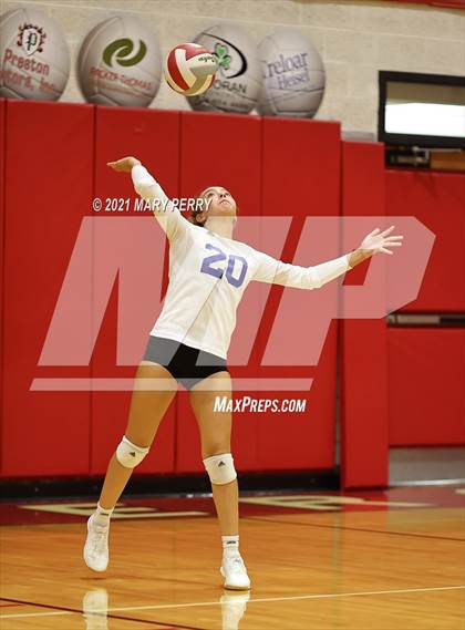 Thumbnail 3 in Lincoln @ Neshannock photogallery.