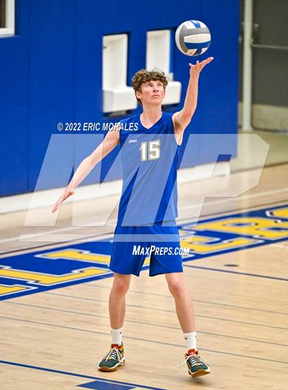 Thumbnail 1 in El Cajon Valley @ Grossmont photogallery.