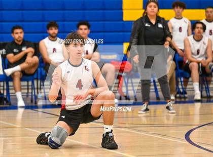 Thumbnail 1 in El Cajon Valley @ Grossmont photogallery.