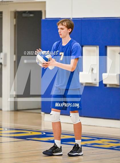 Thumbnail 1 in El Cajon Valley @ Grossmont photogallery.