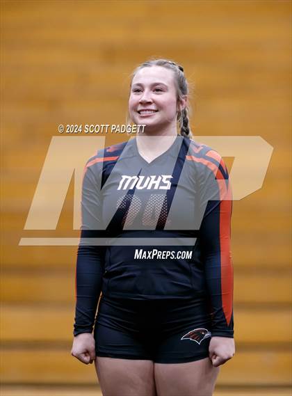 Thumbnail 1 in Great Oak vs Murrieta Valley (STUNT) photogallery.