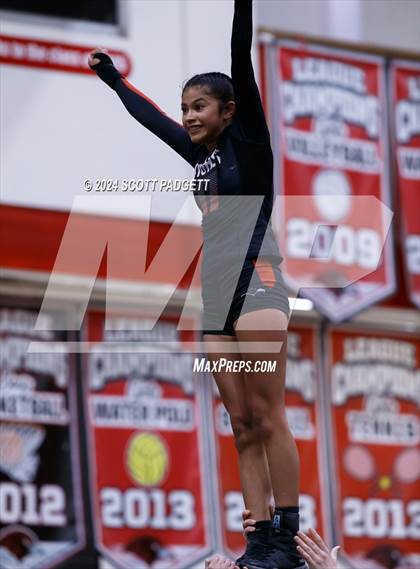 Thumbnail 3 in Great Oak vs Murrieta Valley (STUNT) photogallery.