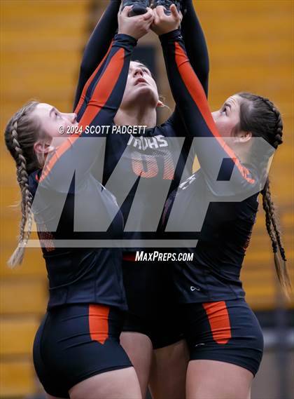 Thumbnail 3 in Great Oak vs Murrieta Valley (STUNT) photogallery.