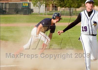 Thumbnail 1 in Beyer @ Johansen photogallery.