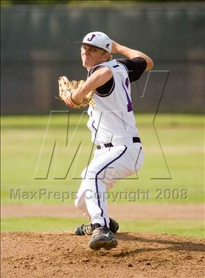 Thumbnail 1 in Beyer @ Johansen photogallery.