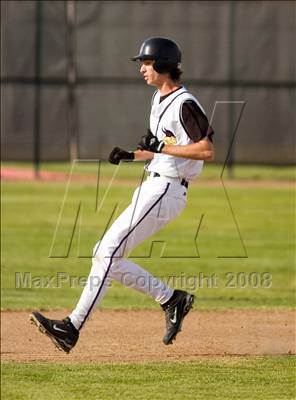Thumbnail 3 in Beyer @ Johansen photogallery.