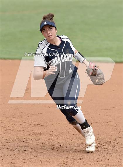 Thumbnail 2 in St. Anthony vs. Sierra Canyon (CIF SS D6 Final) photogallery.
