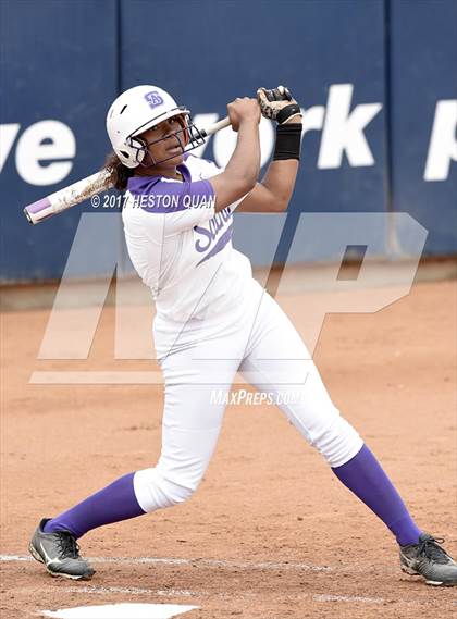 Thumbnail 2 in St. Anthony vs. Sierra Canyon (CIF SS D6 Final) photogallery.