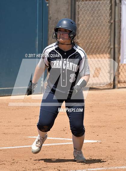 Thumbnail 2 in St. Anthony vs. Sierra Canyon (CIF SS D6 Final) photogallery.