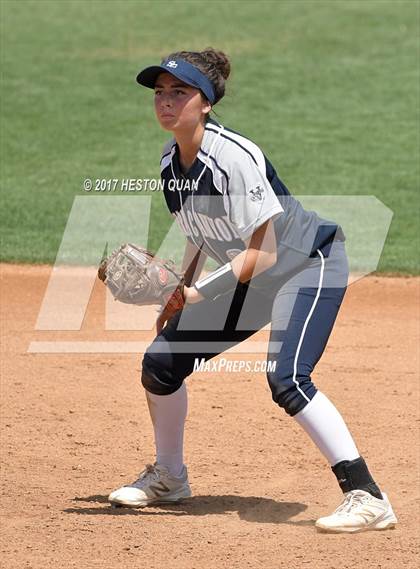 Thumbnail 3 in St. Anthony vs. Sierra Canyon (CIF SS D6 Final) photogallery.