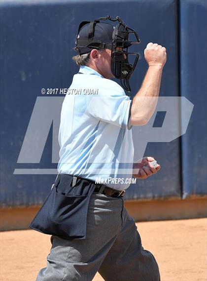 Thumbnail 3 in St. Anthony vs. Sierra Canyon (CIF SS D6 Final) photogallery.