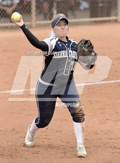 Thumbnail 1 in St. Anthony vs. Sierra Canyon (CIF SS D6 Final) photogallery.