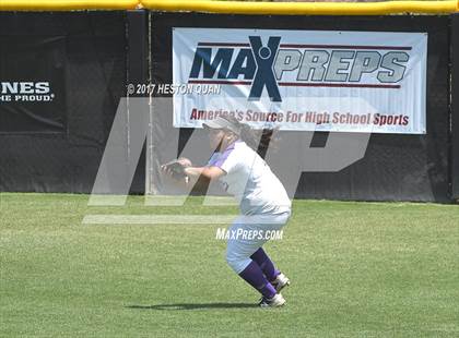 Thumbnail 2 in St. Anthony vs. Sierra Canyon (CIF SS D6 Final) photogallery.