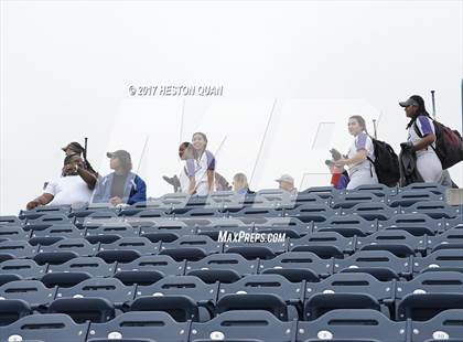 Thumbnail 1 in St. Anthony vs. Sierra Canyon (CIF SS D6 Final) photogallery.