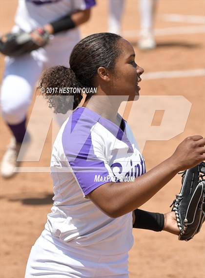 Thumbnail 3 in St. Anthony vs. Sierra Canyon (CIF SS D6 Final) photogallery.