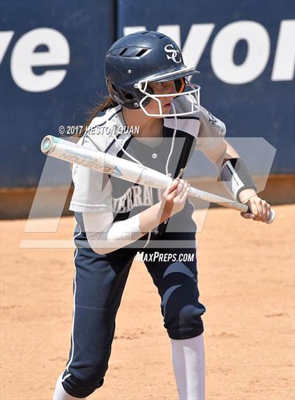 Thumbnail 3 in St. Anthony vs. Sierra Canyon (CIF SS D6 Final) photogallery.