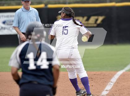 Thumbnail 1 in St. Anthony vs. Sierra Canyon (CIF SS D6 Final) photogallery.
