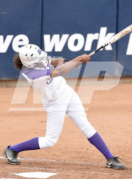 Thumbnail 1 in St. Anthony vs. Sierra Canyon (CIF SS D6 Final) photogallery.