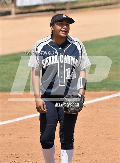 Thumbnail 3 in St. Anthony vs. Sierra Canyon (CIF SS D6 Final) photogallery.