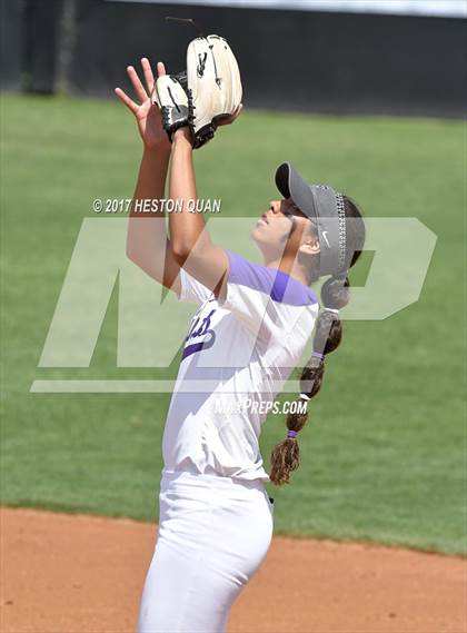 Thumbnail 1 in St. Anthony vs. Sierra Canyon (CIF SS D6 Final) photogallery.