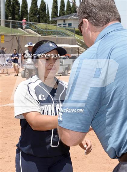 Thumbnail 1 in St. Anthony vs. Sierra Canyon (CIF SS D6 Final) photogallery.
